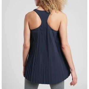 Athleta Women's navy Sojourn Lightweight Pleated Back Tank Top